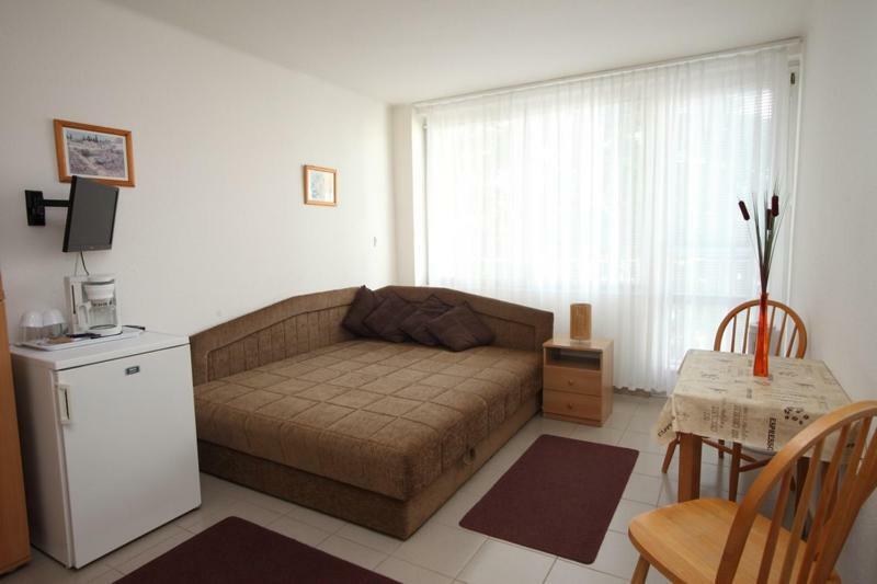Siesta Apartmanhaz Balatonfuered Exterior photo